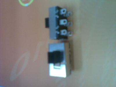 SS12F06環(huán)保拔動(dòng)開關(guān)2檔 產(chǎn)品圖片、樣板圖及駿鏗電子介紹